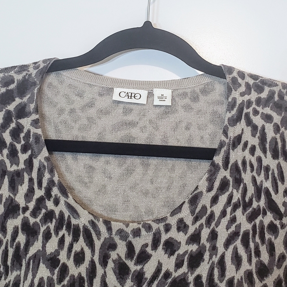 Cato Animal Print Leopard Sweater Pullover Black Gray Size Large Round Neck - Picture 2 of 10